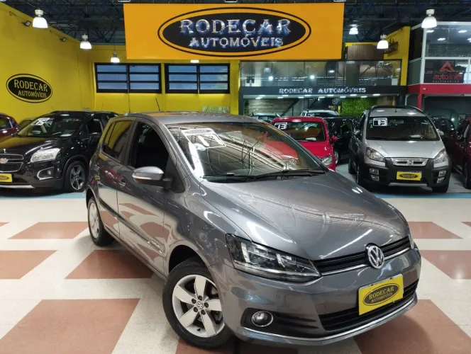Volkswagen Fox Highline 1.6 Flex 16V 5P 2017