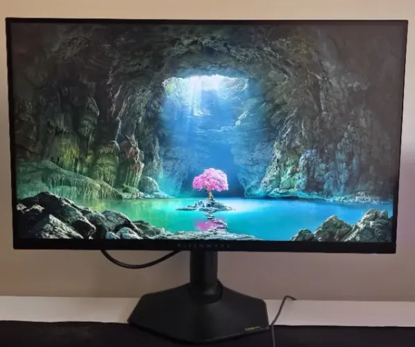 Monitor Alienware 27 Gaming Monitor AW2724DM