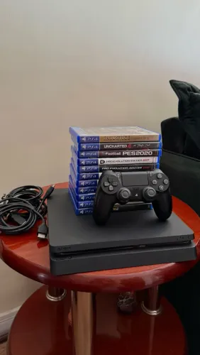 PS4 Slim 500GB + Controle + 11 Jogos