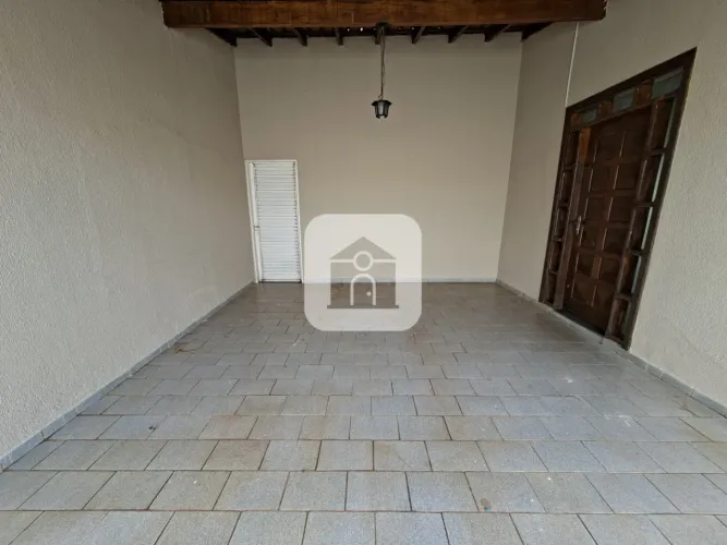 Casa para locação e venda no bairro Jardim Patrícia