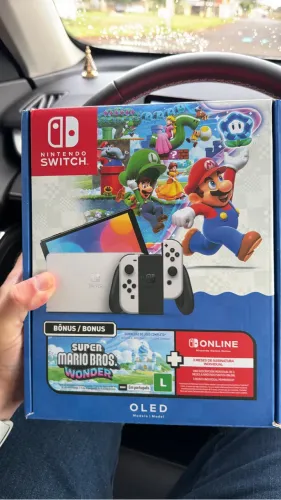 Nintendo Switch oled semi novo 
