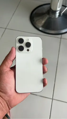 IPHONE 15 PRO BRANCO