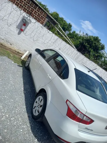 Fiat Grand Siena Attrac. 1.4 EVO F.flex 8V 2018