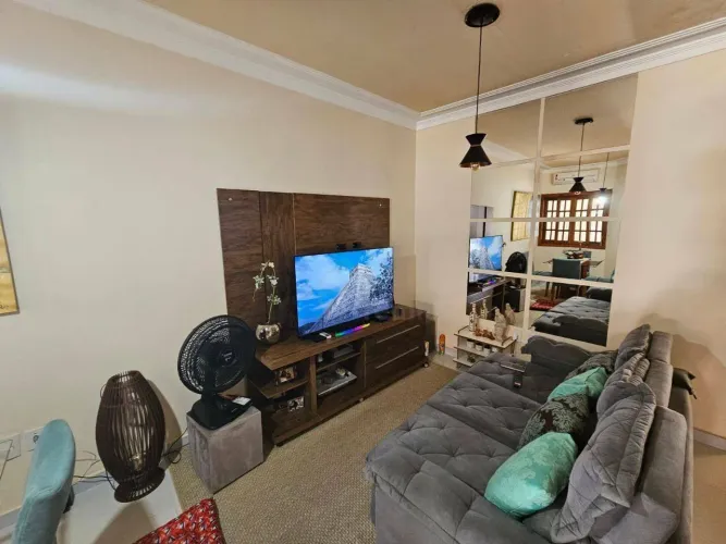 Casa com 3 dormitórios à venda, 114 m² por R$ 635.000,00 - Jardim Valença - Indaiatuba/SP