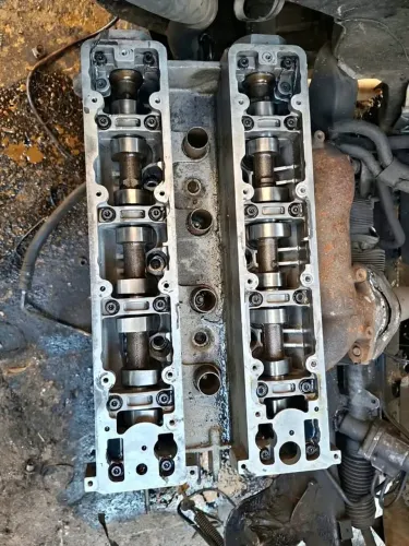 Cabeçote do Peugeot 1.8 8 válvulas