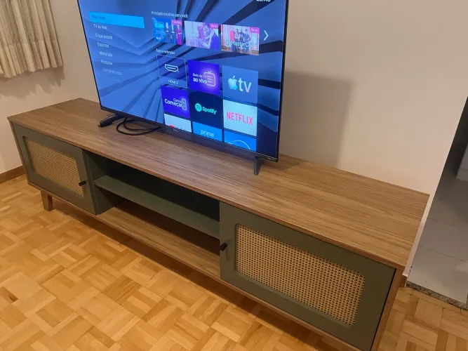 Rack Retrô para Tv até 75 polegadas MDF 180cm