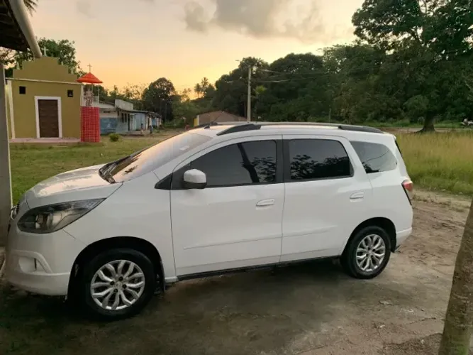 Chevrolet Spin LTZ 1.8 8V Econo.flex 5P Mec. 2018