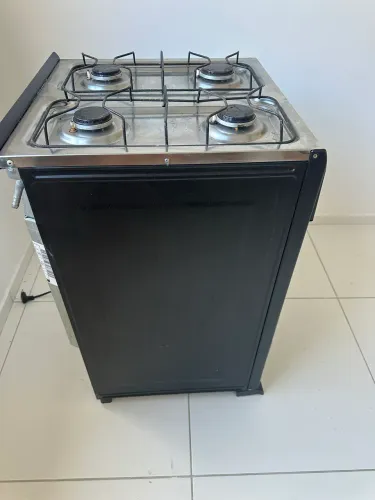Vende se fogão 4 bocas