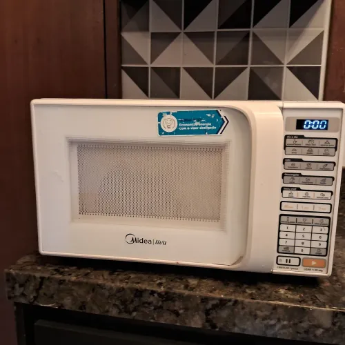 Micro-ondas 20L MIDEA 