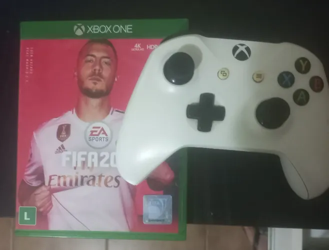 Controle Xbox One Defeito+Jogo em perfeito estado