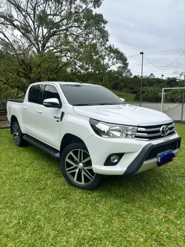 Toyota Hilux CD SRV 4X2 2.7 Flex 16V Aut. 2018