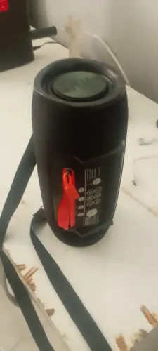 Caixa JBL nova