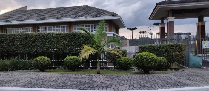 Terreno em Condomínio para Venda em Colombo, Arruda