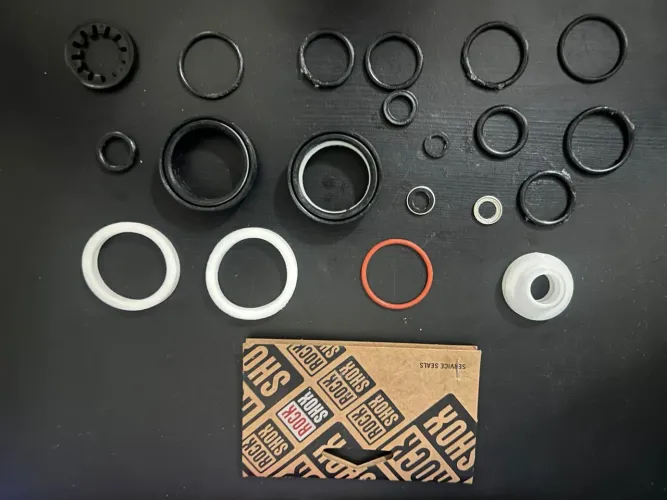 Kit de reparo suspensão Rock shock Recon 