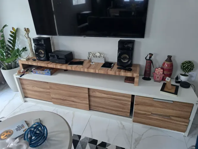 Rack em MDF para sala ou quarto