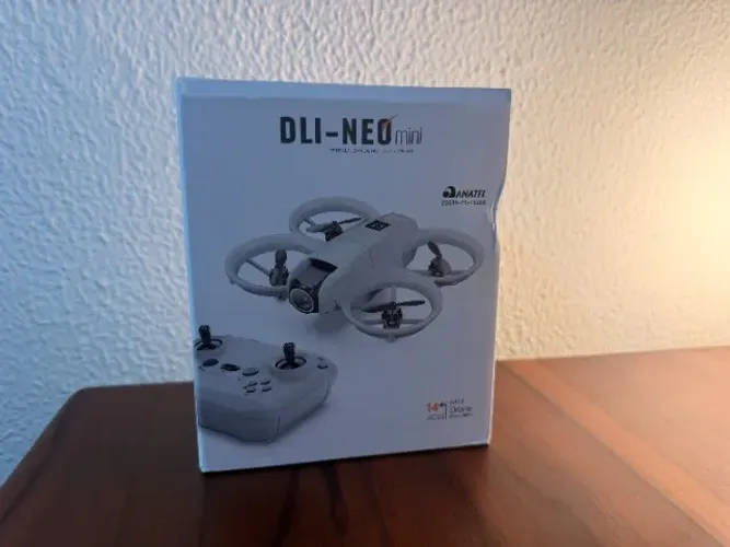 Drone DLI NEO 4K Novo com 2 Baterias, Wi-Fi FPV e Controle Remoto -  NOVO