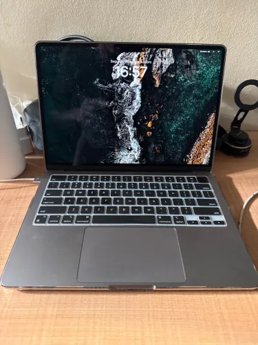 MacBook Air M2