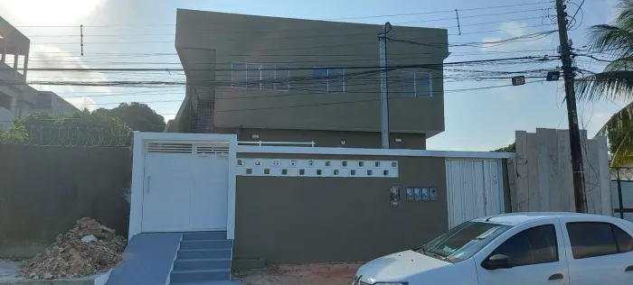 Casa no 1° andar, jardim atlantico olinda
