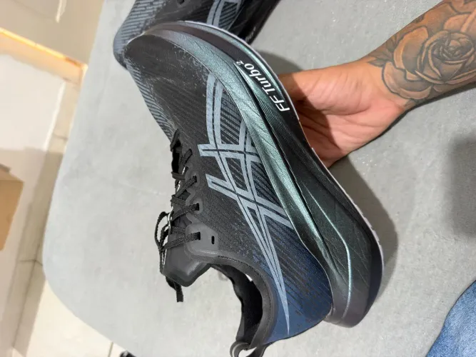 Asics megablast 43