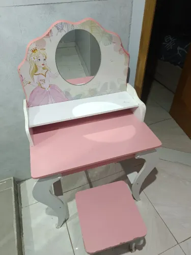 Vendo Penteadeira infantil