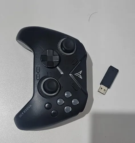 Controle Flydigi Vader 4 pro
