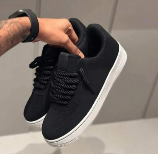 Tenis da nike tamanho 42