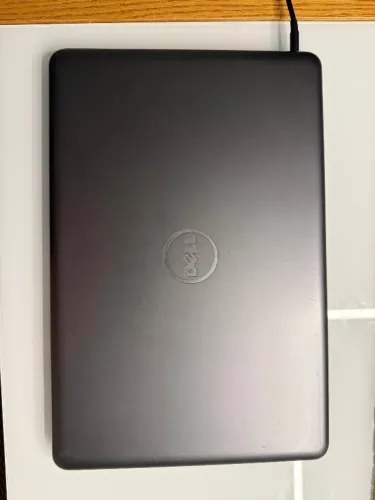 Notebook Dell i5-7200U 8GB SSD 1TB Radeon R7 M440 2GB 15.6 polegadas usado