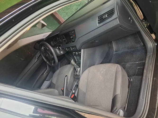 Volkswagen Polo 1.0 Flex 12V 5P 2022