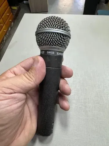 Microfone shure sm58 com fio