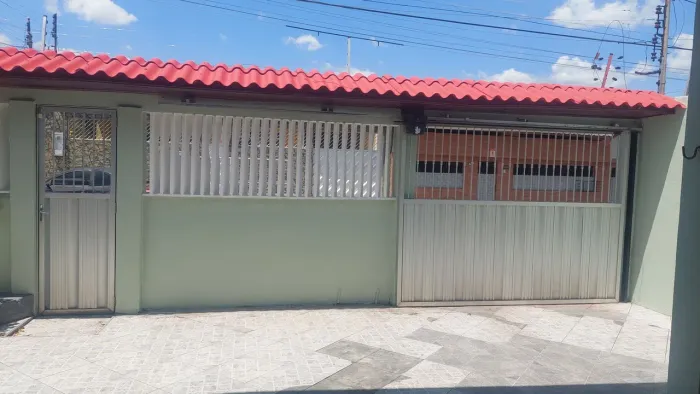 Portão de alumínio usado bom estado