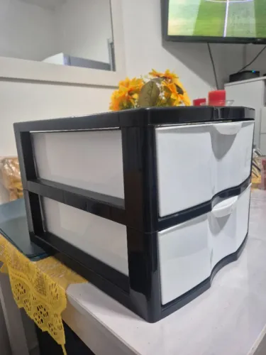 Gaveteiro de plástico com 2 gavetas