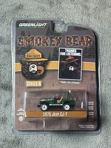 GREENLIGHT Smokey Bear 