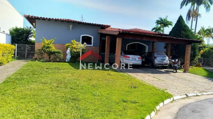 Casa de condomínio em VALE DO SOL - Água Quente - Tremembé/SP