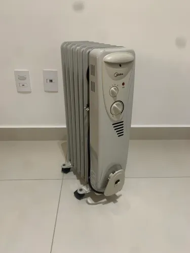 Aquecedor Elétrico a Óleo Midea 127V