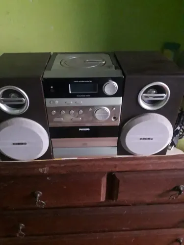 Som Philips, defeito no leitor de CD