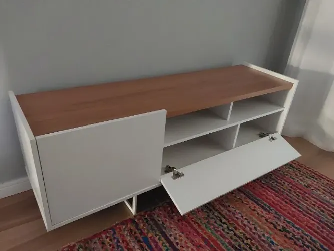Rack Branco com Tampo Amadeirado