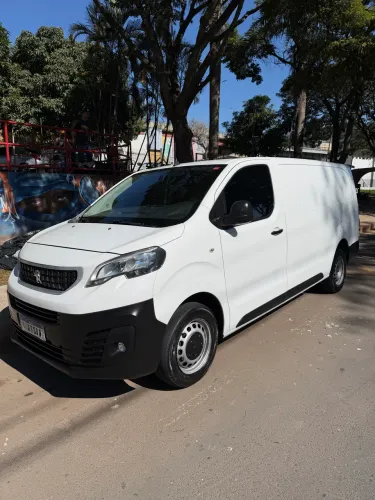 Peugeot Expert Cargo 1.5 Turbo Diesel 2022