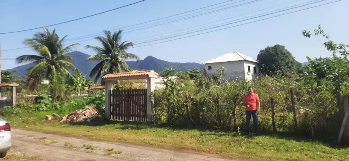 Terreno legalizado próximo a praia de Jaconé em Saquarema - RJ