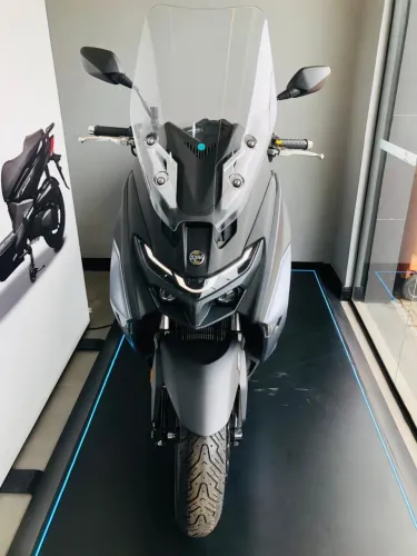 Maxsym 400cc | Natasha