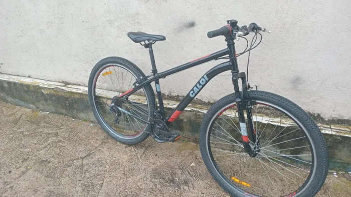 Bicicleta caloi aro 29 impecável mesmo posso levar com taxa não abaixo o valor