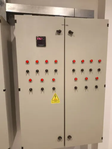 Eletricista/Residencial/Baixa tensão/ industria