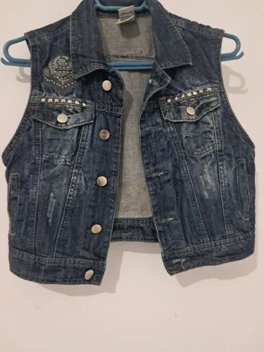Jaqueta  jeans sem manga 