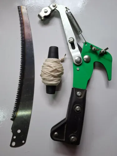 VENDO TESOURA DE CORTE SERRAS NOVO