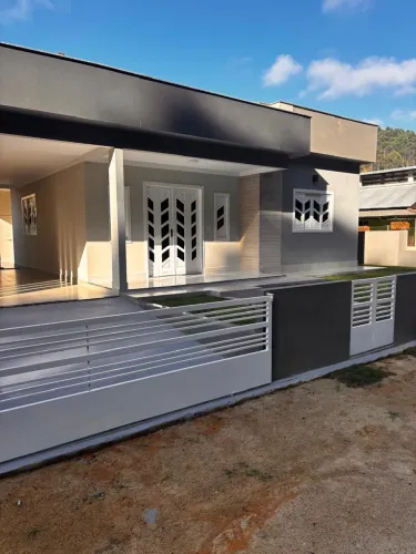 Casa Nova Alto padrão Santa Maria de jetiba