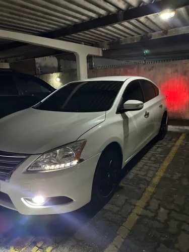 Nissan Sentra SV 2.0 Flexstart 16V Aut. 2015