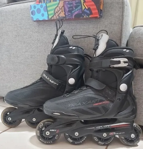 VENDO PATINS INLINE TRAXART - TAM 41/42 BR ?