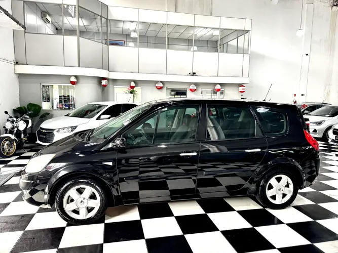 Renault Scenic Grand Dynamique 2.0 16V 5P Aut. 2008