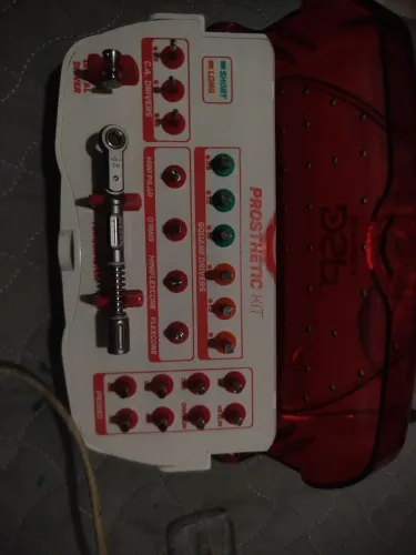 Kit para implante
