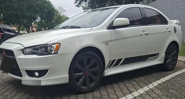 Mitsubishi Lancer 2.0 16V 160cv Aut. 2013