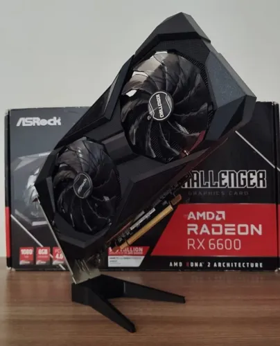 Vendo - Placa de Vídeo Amd Radeon RX 6600 8GB AsRock Challenger